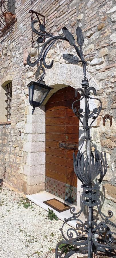 Domus Antiqua Bed & Breakfast 스펠로 외부 사진