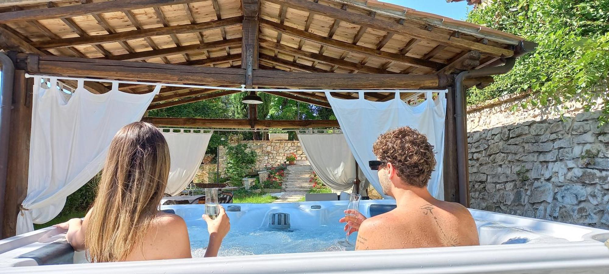 Domus Antiqua Bed & Breakfast 스펠로 외부 사진