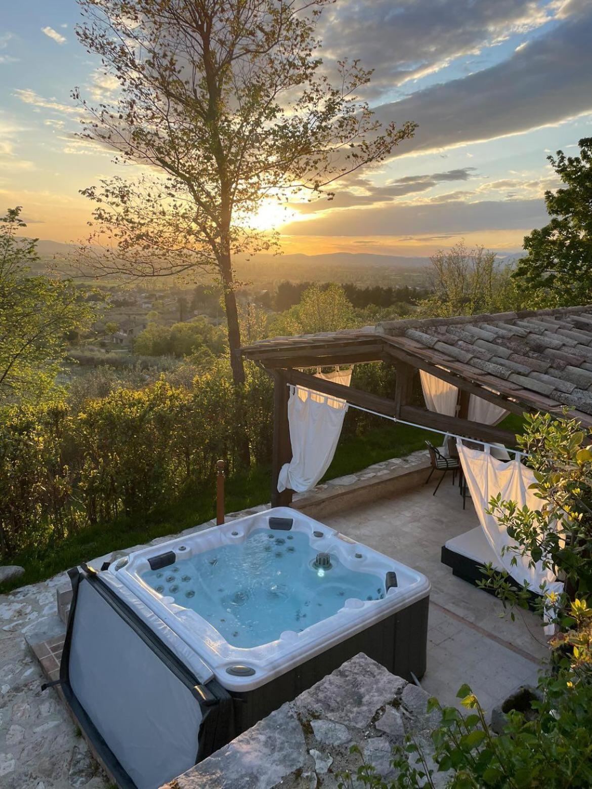 Domus Antiqua Bed & Breakfast 스펠로 외부 사진